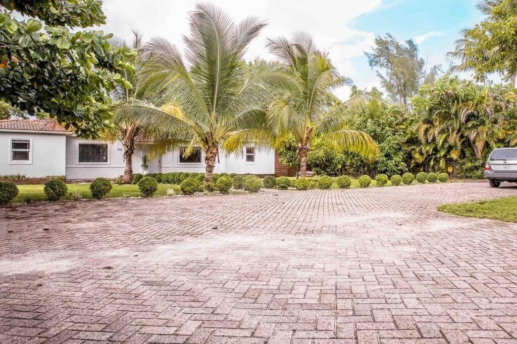 Hot Tub House On Golf Course! 10 Mins To The Beach Miami Exterior foto
