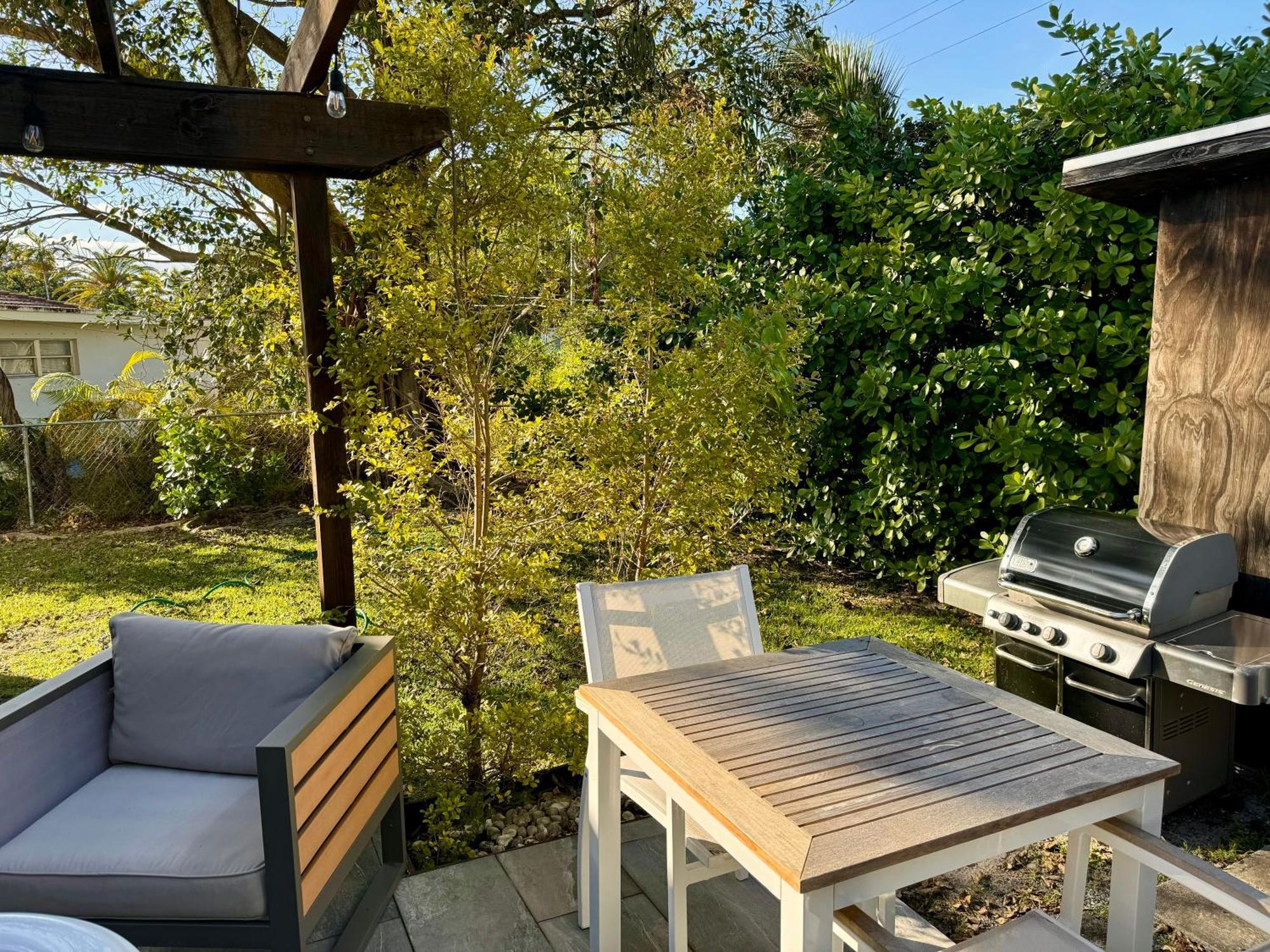 Hot Tub House On Golf Course! 10 Mins To The Beach Miami Exterior foto